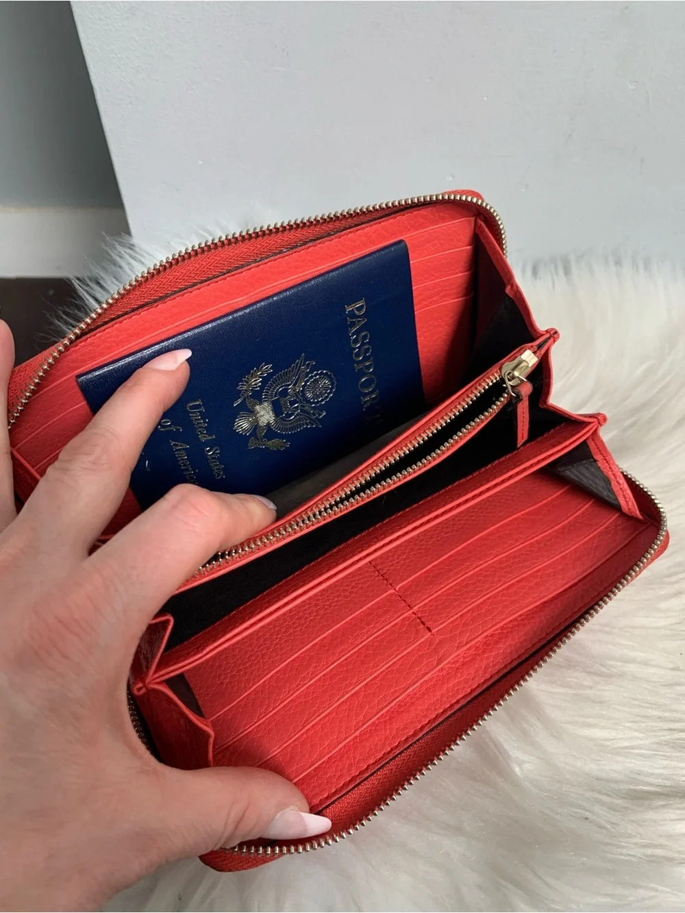 Authentic pink Gucci soho large zippy wallet. - Picture 10 of 14